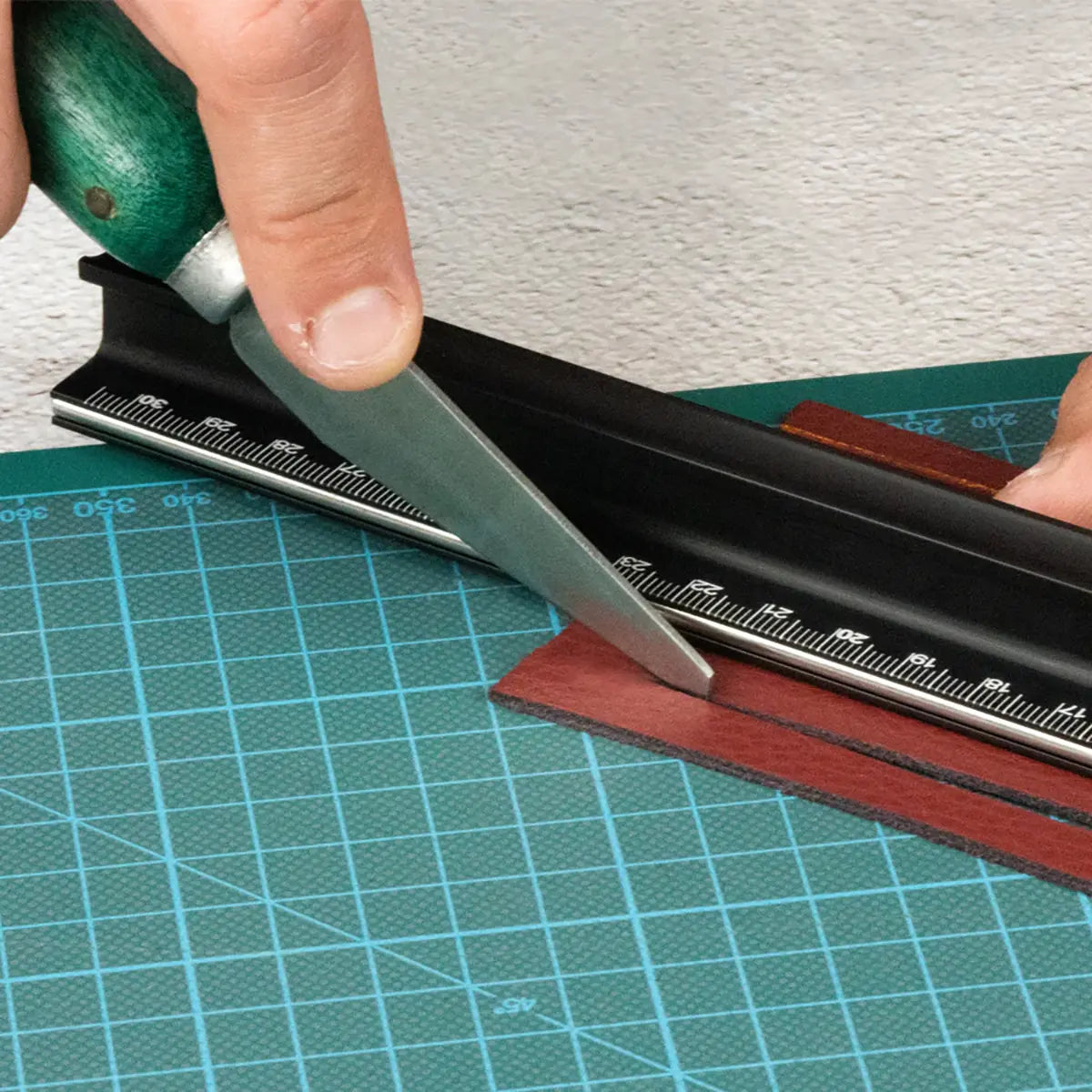 Beveled Edge Skiving Knife with Green Wood Handle