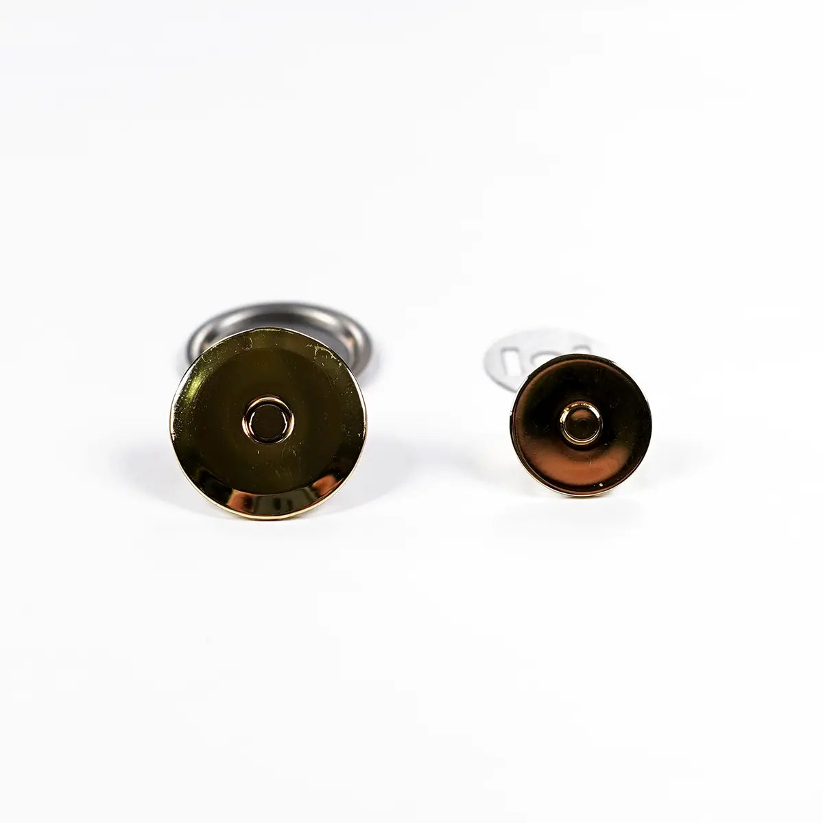 21mm Natural Brass Round Magnetic Snap.