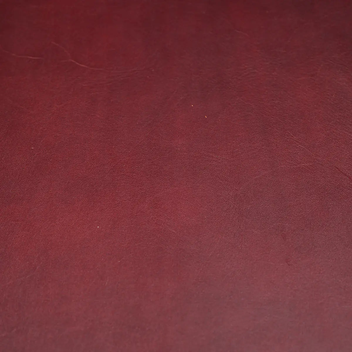 Burgundy Latigo Leather 6-7oz