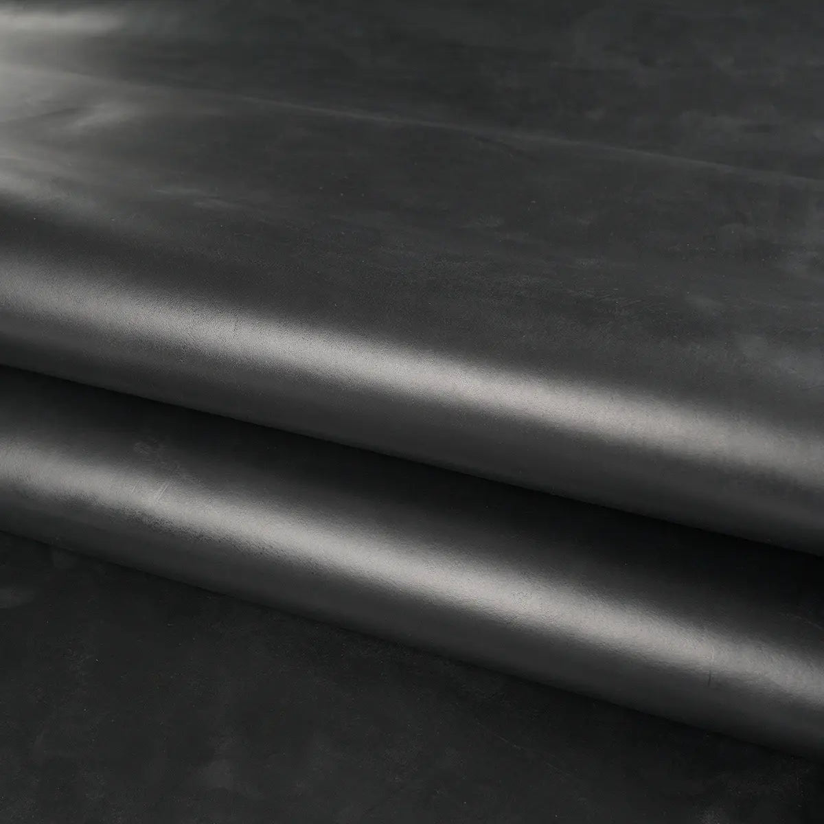 Horween Chromexcel Black Drum Dyed Leather, 4-5 oz.