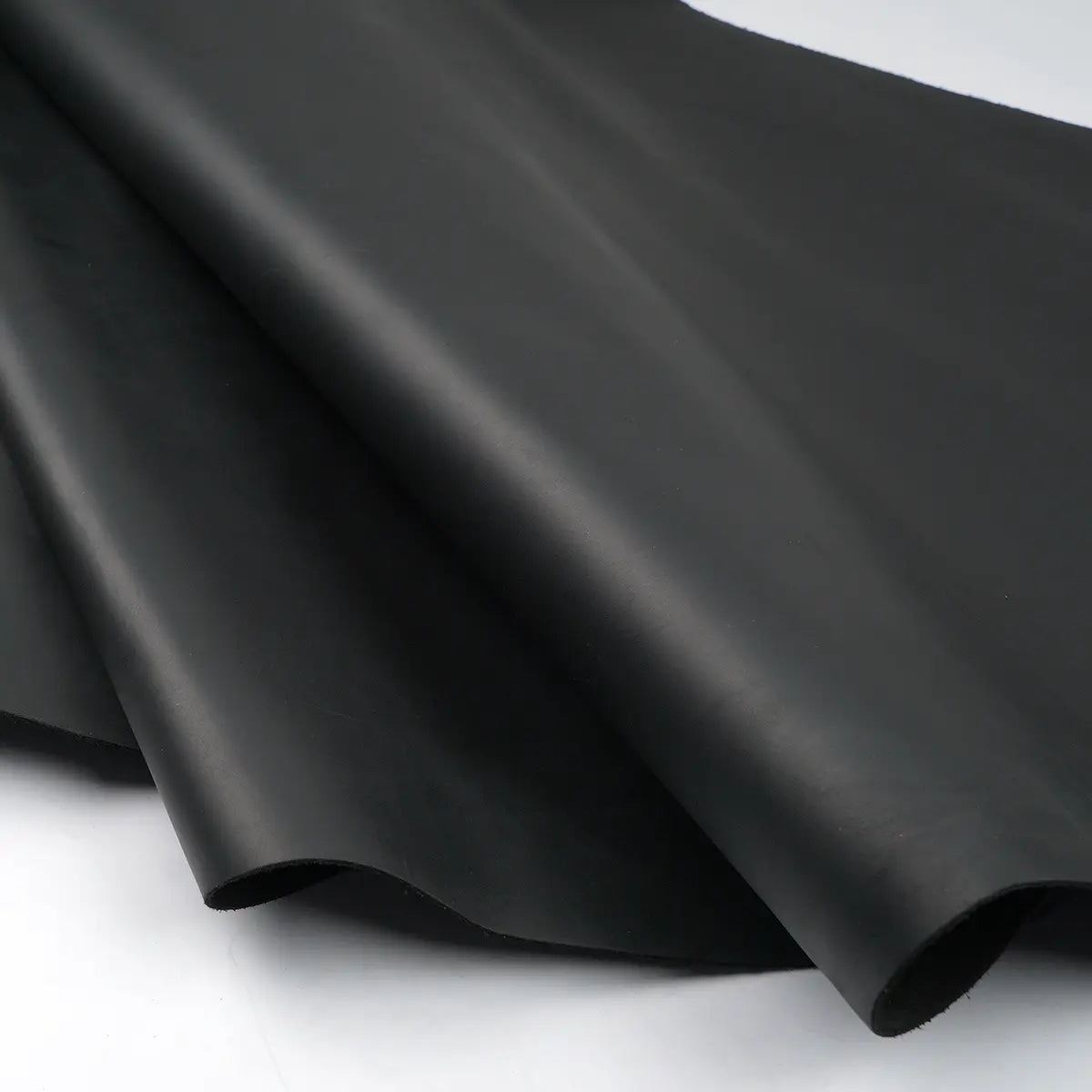 Crazy Horse Leather Sides 4-5oz - Black.