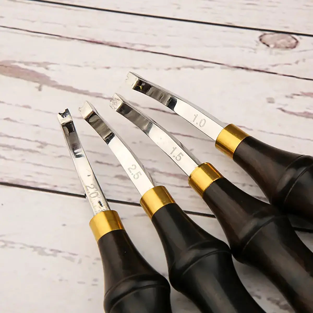 Ebony Edge Creaser