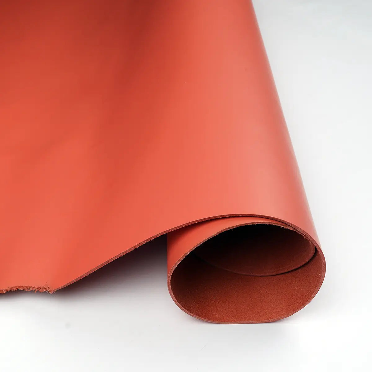 Cranapple Esquire Chrome Tanned Leather 4-5 Oz.