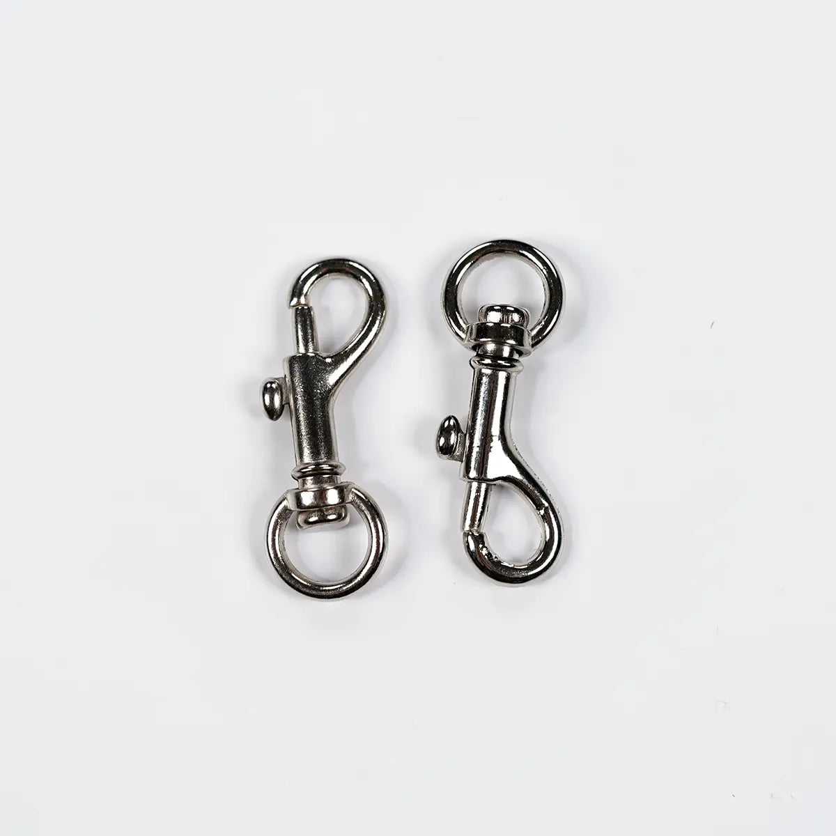 2 Pack of 0.5 Inch Nickel Swivel Bolt Snaps.