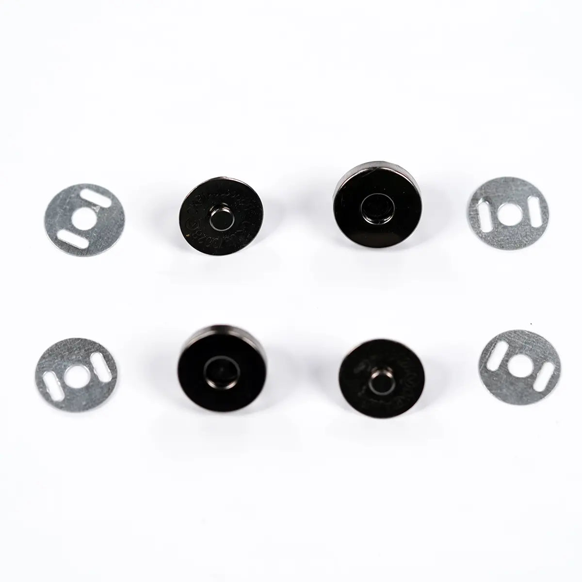 Gunmetal Round Magnetic Snaps, 2 Pack, 14mm.