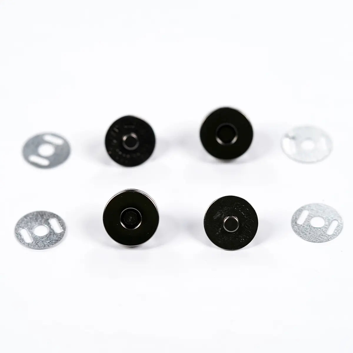 14mm Gunmetal Round Magnetic Snaps, 2 Pack.