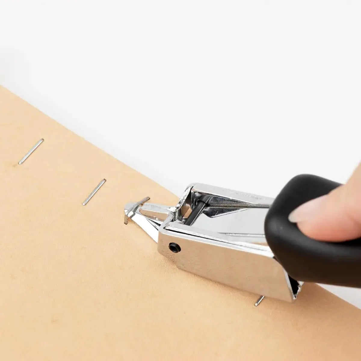 Heavy Duty Leather Staple Remover.