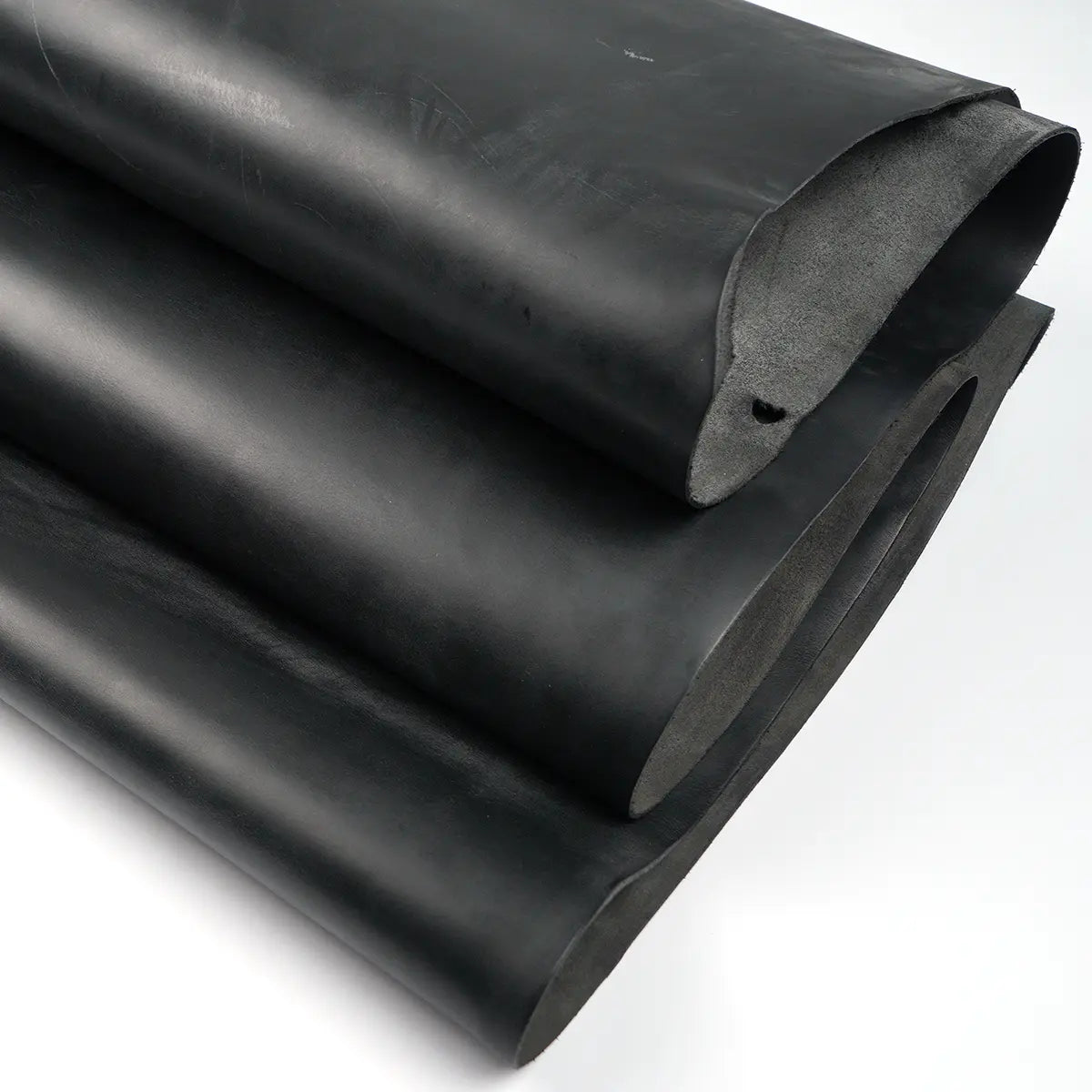 Horween Chromexcel Drum Dyed Leather Black 5-6oz.