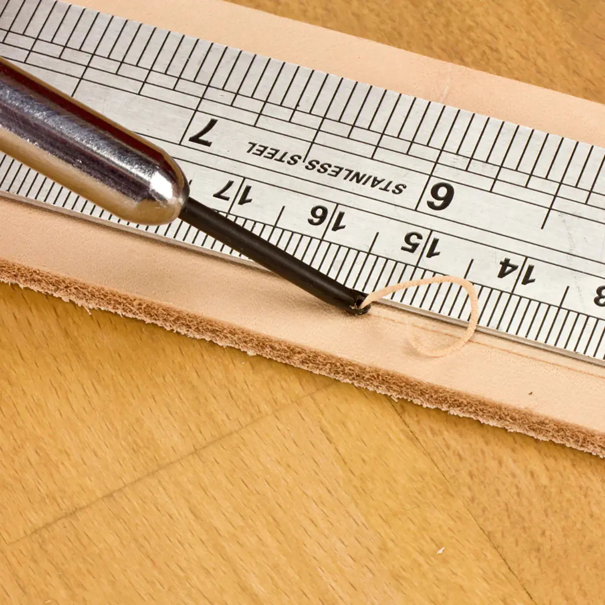Ivan Free Hand Stitching Groover.