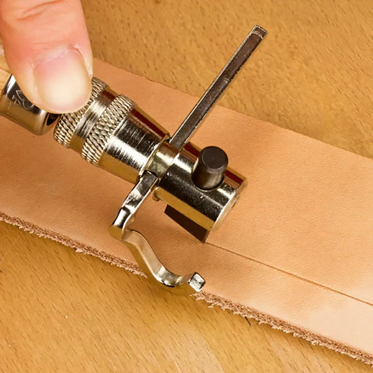 Ivan Hand Border Tool for use with Swivel Knife Blades.