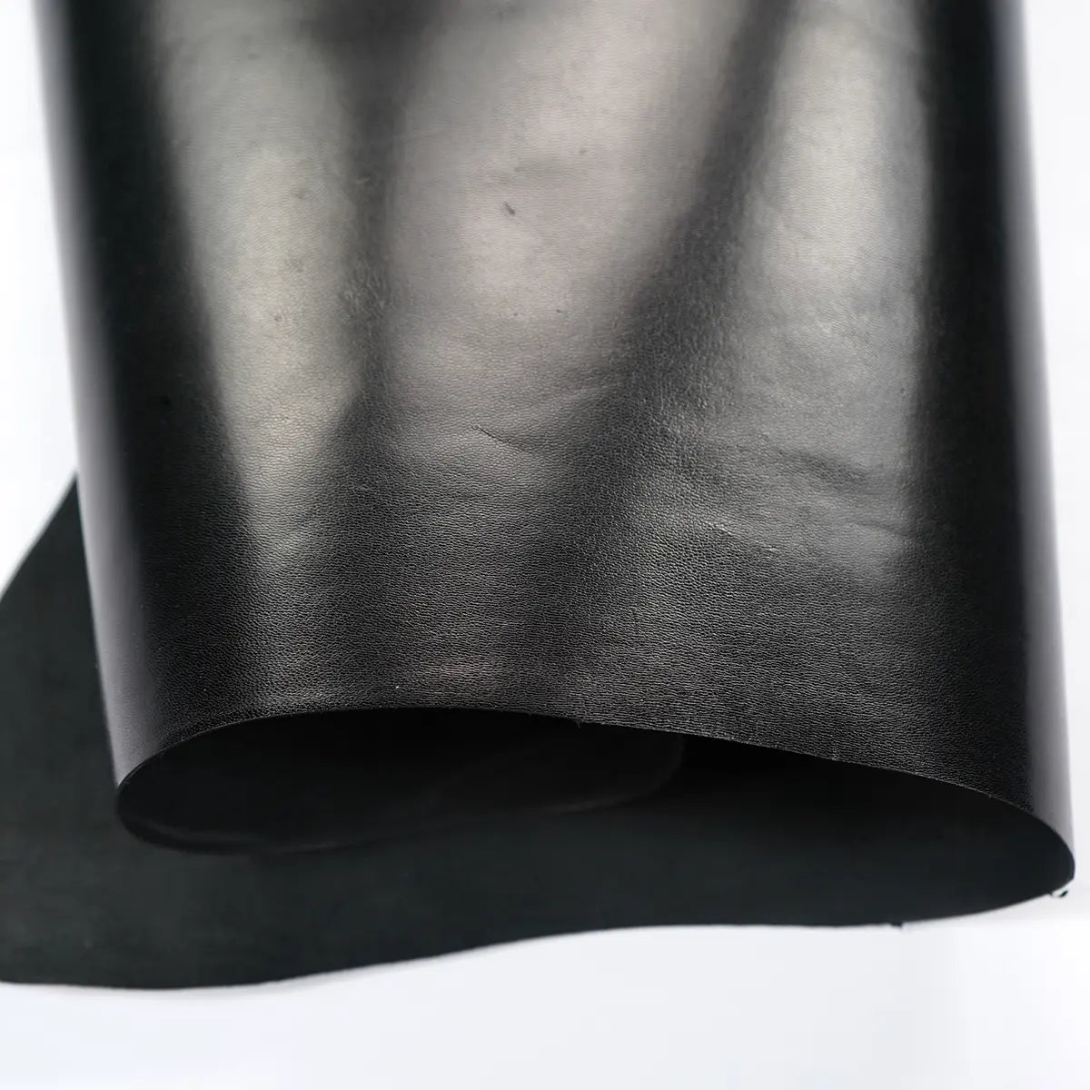 Black Glossy Kidskin 2-3oz Hides