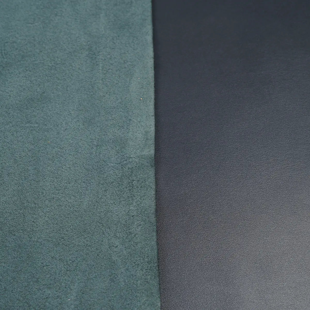 Gruppo Mastrotto Midnight Silver Italian Leather 3-4oz. Full Side (19–22 sq. ft.).