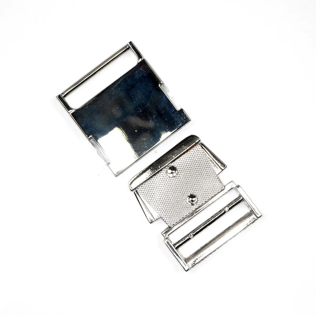 Nickel Side Squeeze Belt Buckle, 1 1/2 Inch.