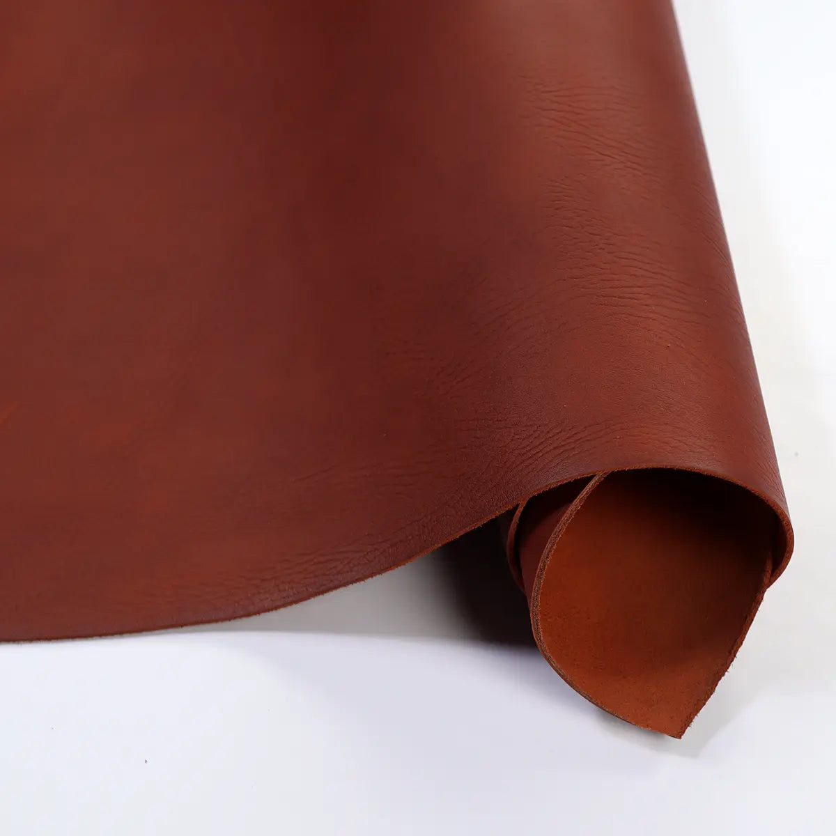Oro Russet Chrome Tan Leather, 5-6 ounce.