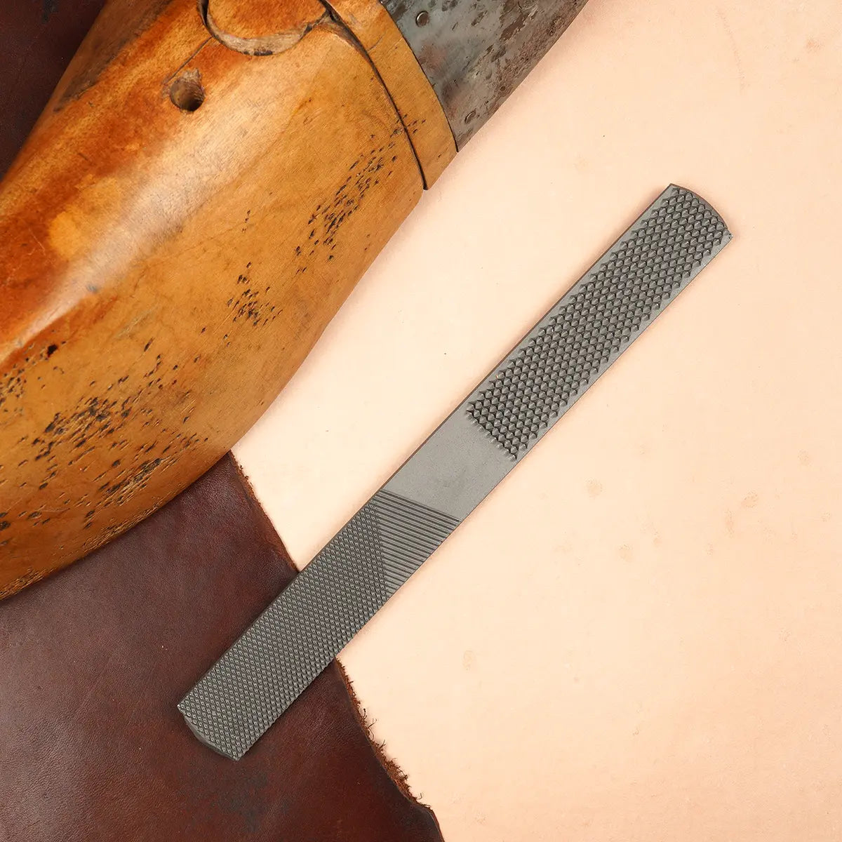 Shoemaker Leather 4-in-1 Rasp 8 Inch.