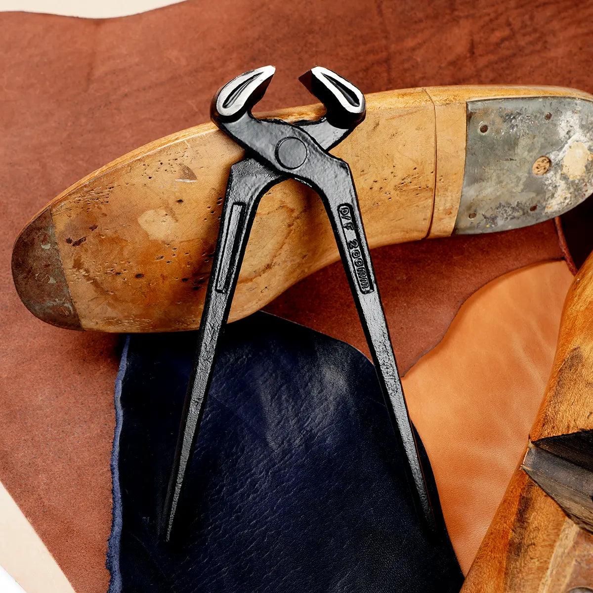 Shoemaker Cobbler Pincer Nippers End Cutters 8 Inch.