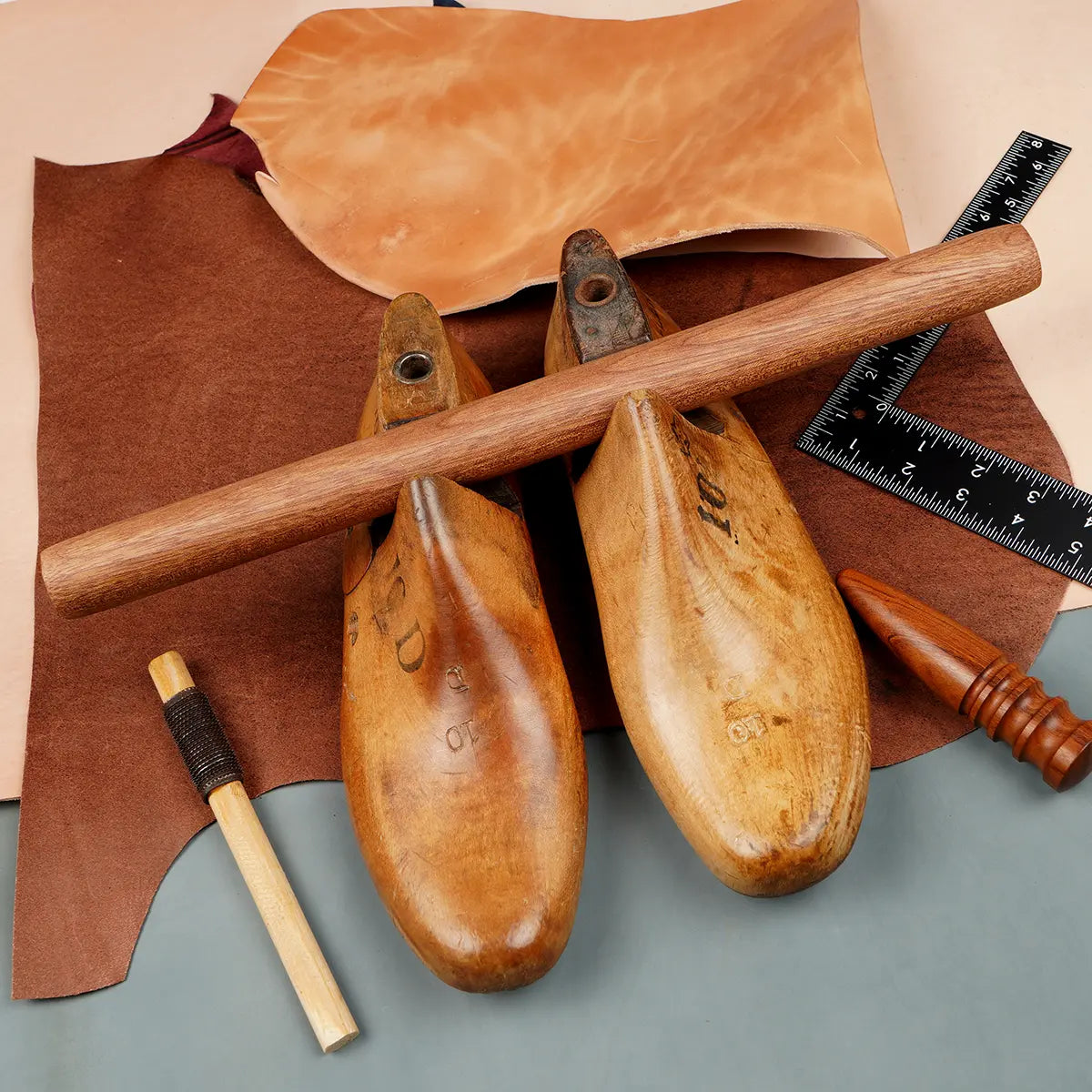 Sapele Wood Shoe Sole Burnisher Glaser 16 Inch.