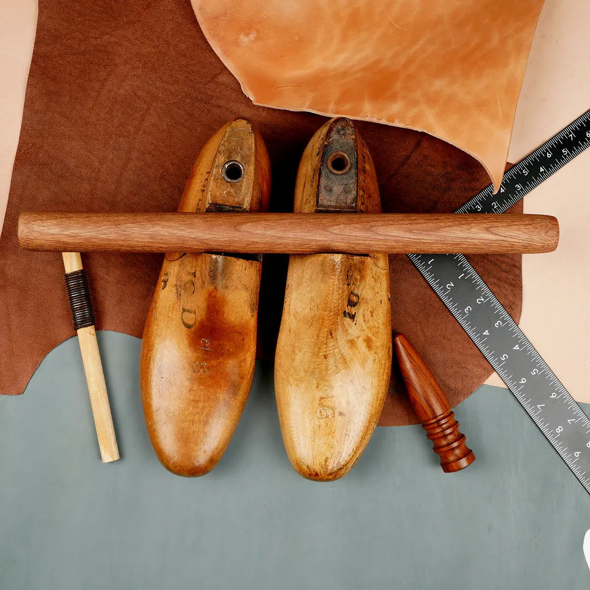 Sapele Wood Shoe Sole Burnisher Glaser 16 Inch.