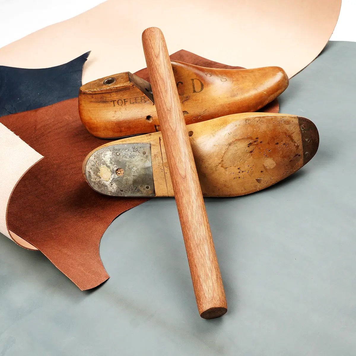 Sapele Wood Shoe Sole Burnisher Glaser 16 Inch.