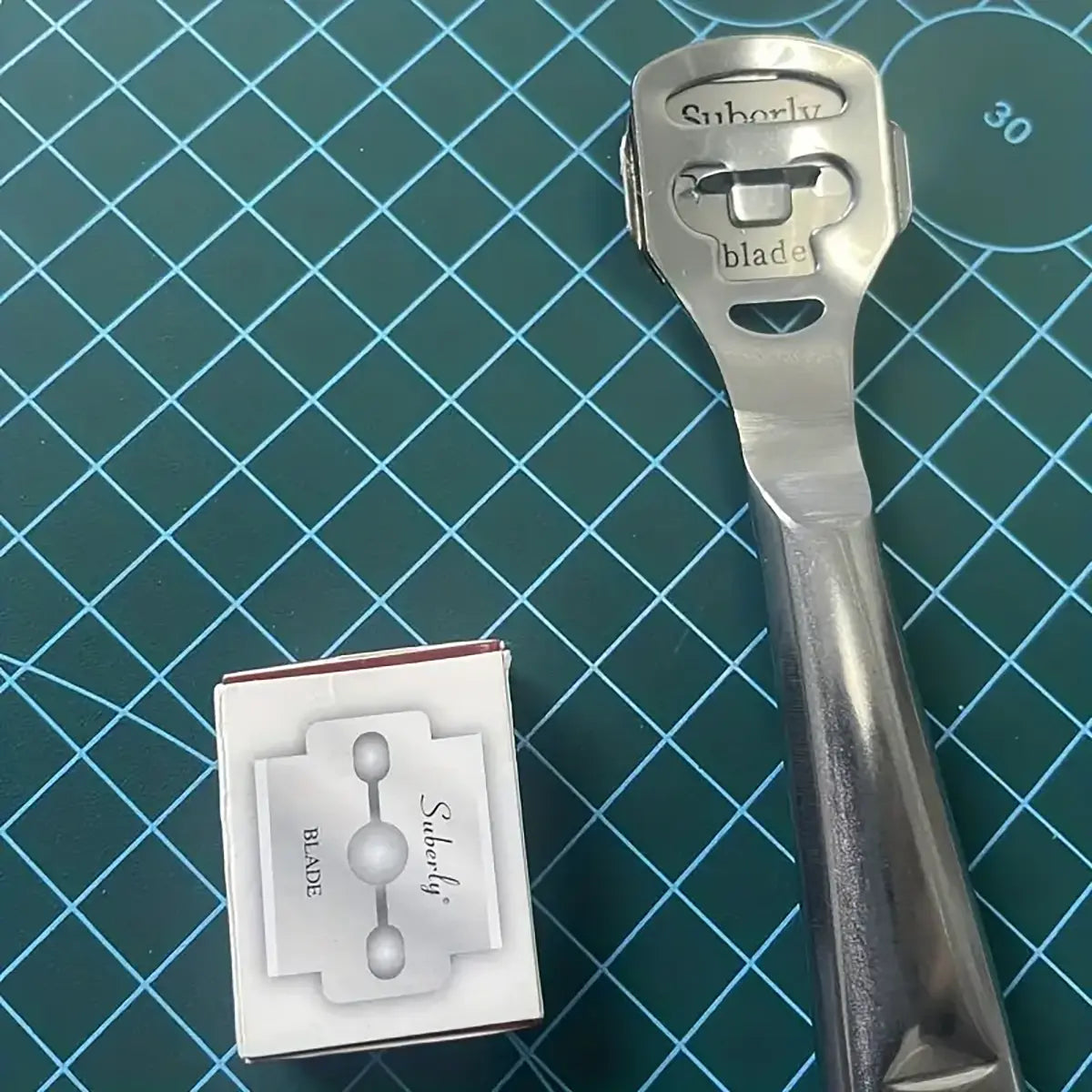 Stainless Steel Skiving Tool for Leathercraft.