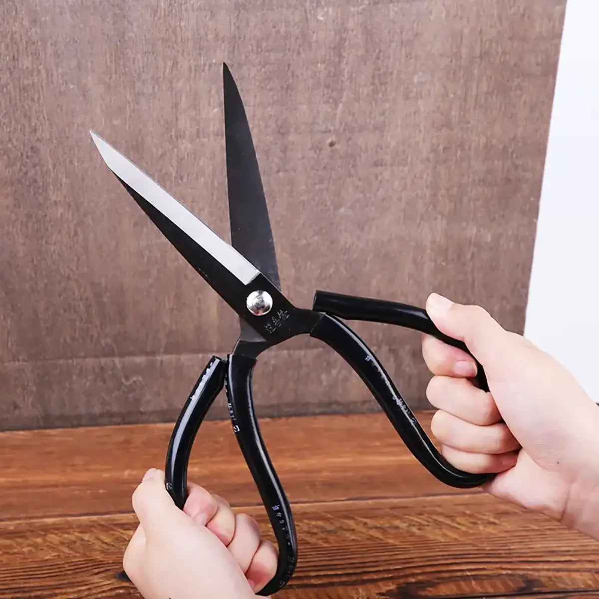 Black Large Leather Shears.