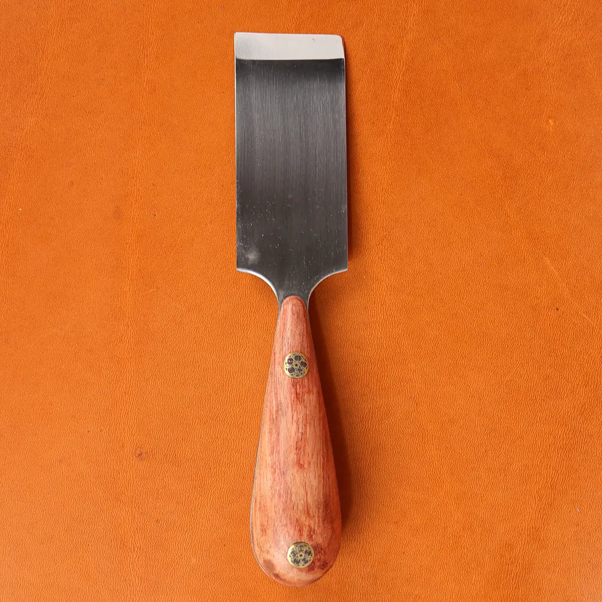 Teardrop Handle Straight Skiving Knife