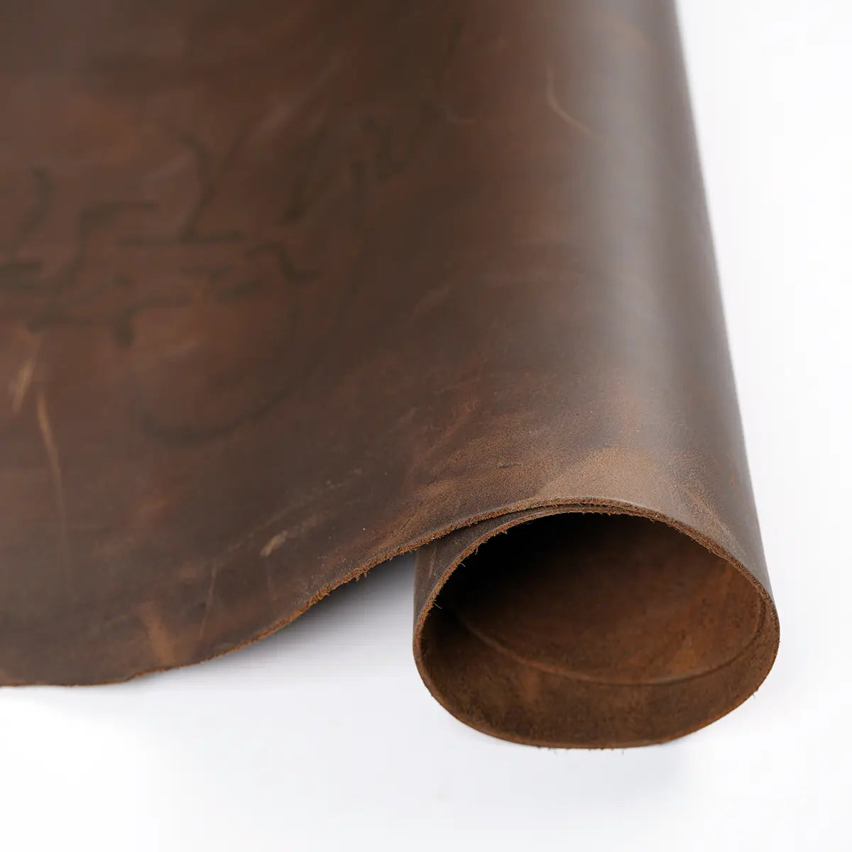 Pull Up Chrome Tanned Leather 4-5oz Blemished.