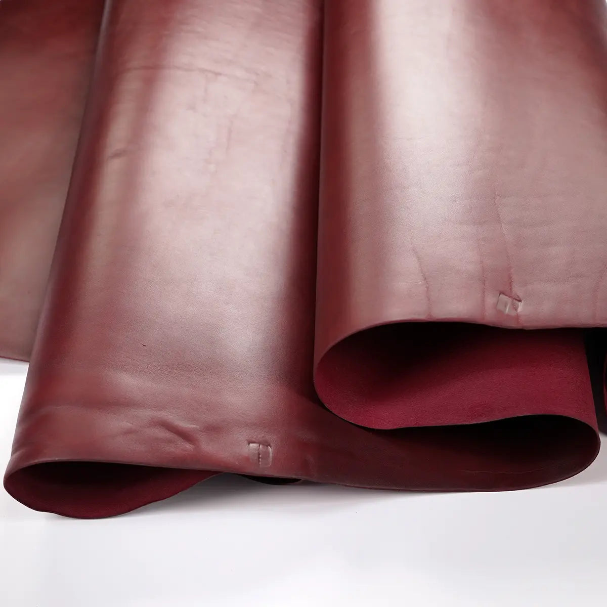 Wickett & Craig English Bridle Leather, Burgundy, Special Grade.