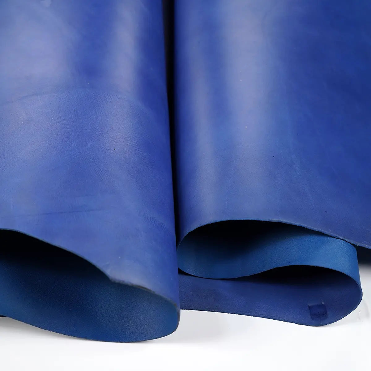 Wickett-Craig English Bridle Leather, Cobalt, Special Grade.