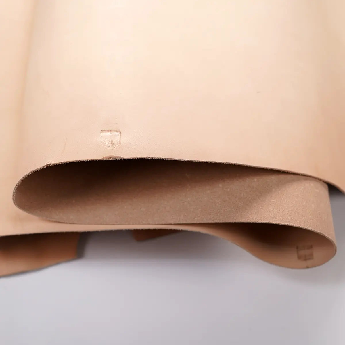 Wickett & Craig Natural Tooling Leather - 4-5oz.