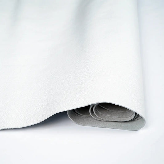 White Cascade Bag Leather 3 oz