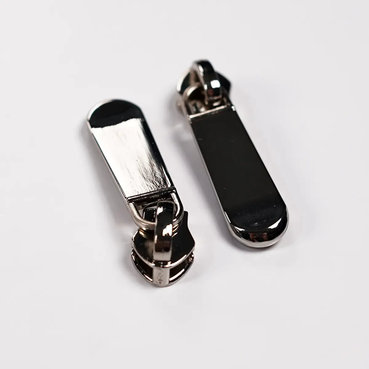 No 5 Metallic Nylon Long Zipper Pulls 2 Pack Chrome