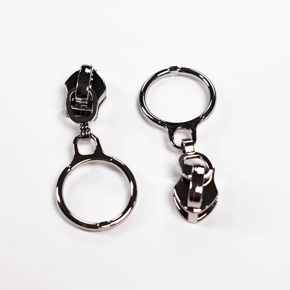 No 5 Metallic Nylon Ring Zipper Pulls 2 Pack Chrome