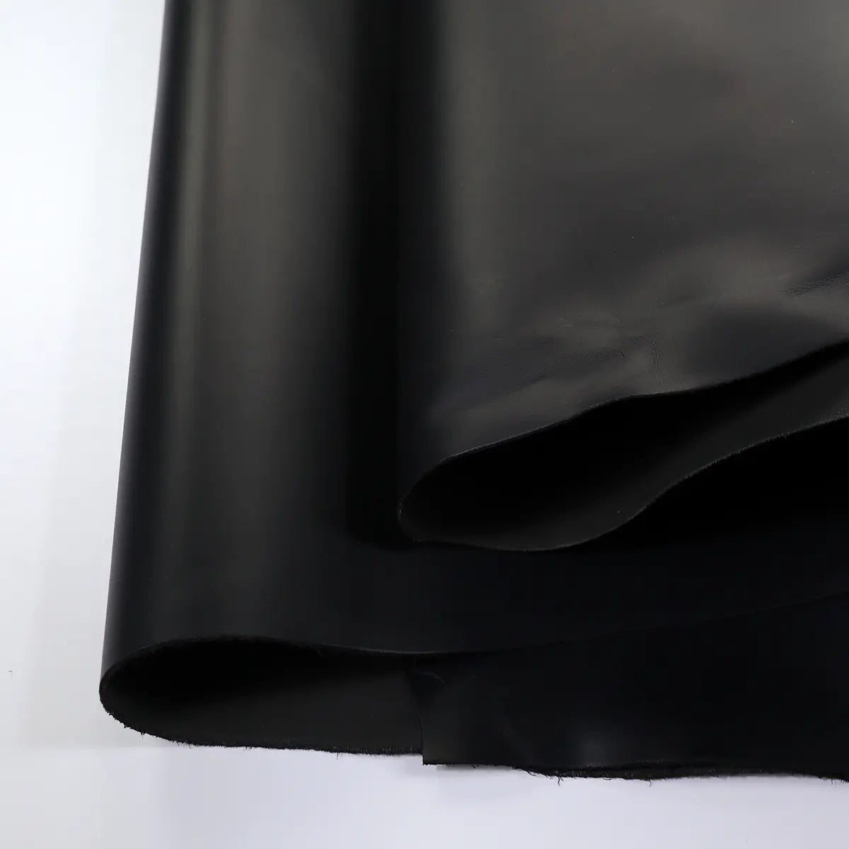 York Black Chrome Tanned Leather, 4-5 ounce.