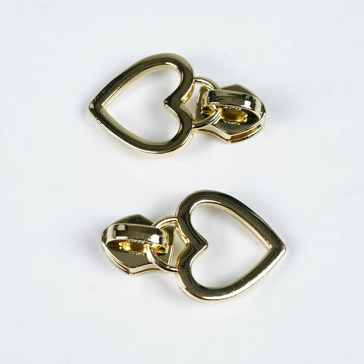 No 5 Metallic Nylon Heart Zipper Pulls 2 Pack Gold