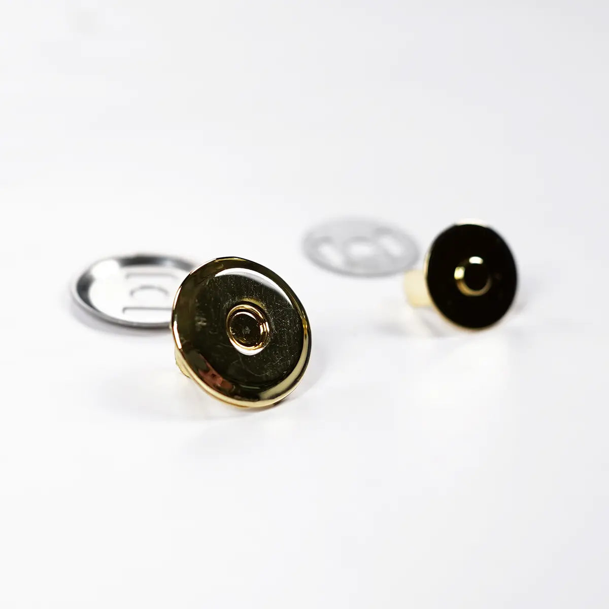 Natural Brass Round Magnetic Snap 14mm