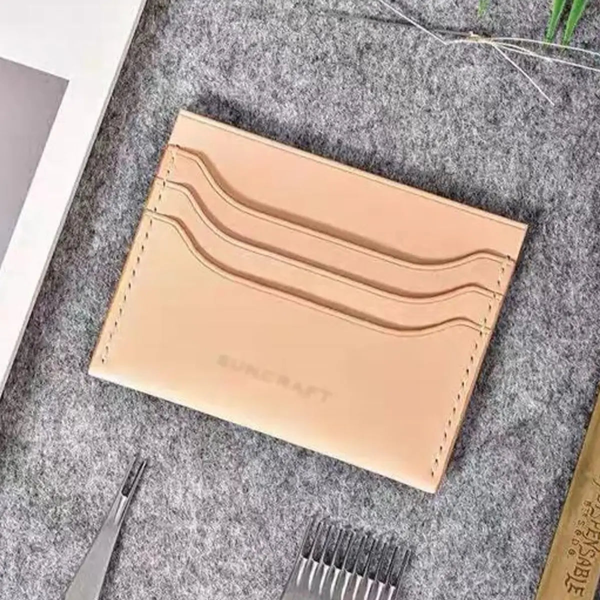 Six Pocket Card Wallet Leather Cutting Die.