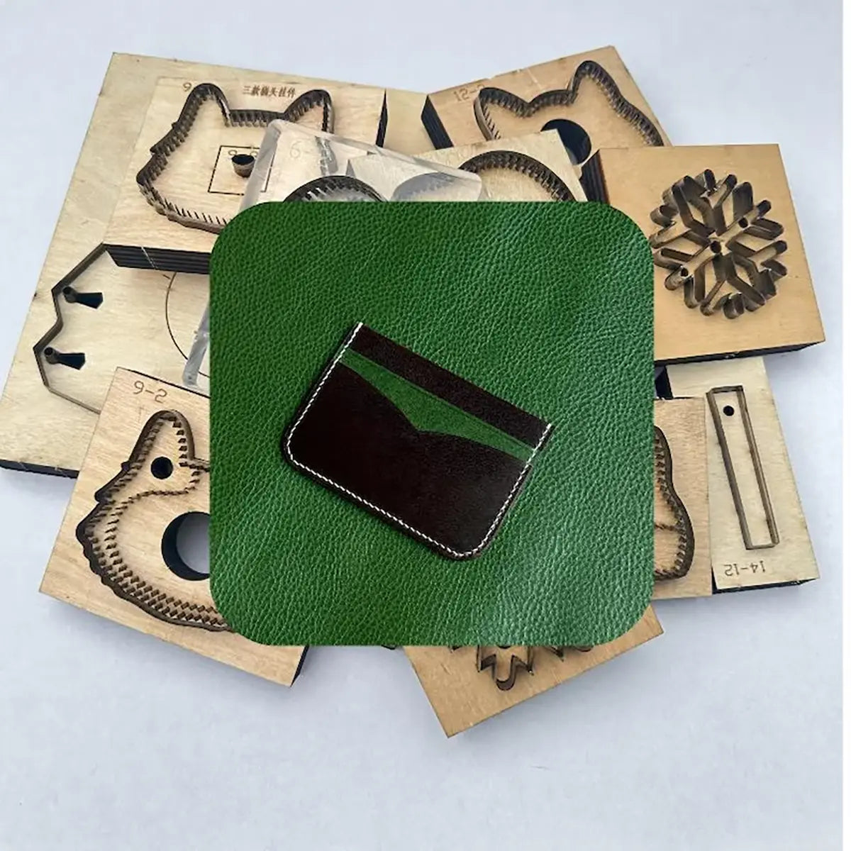 Spandrel Card Wallet Leather Cutting Dies.