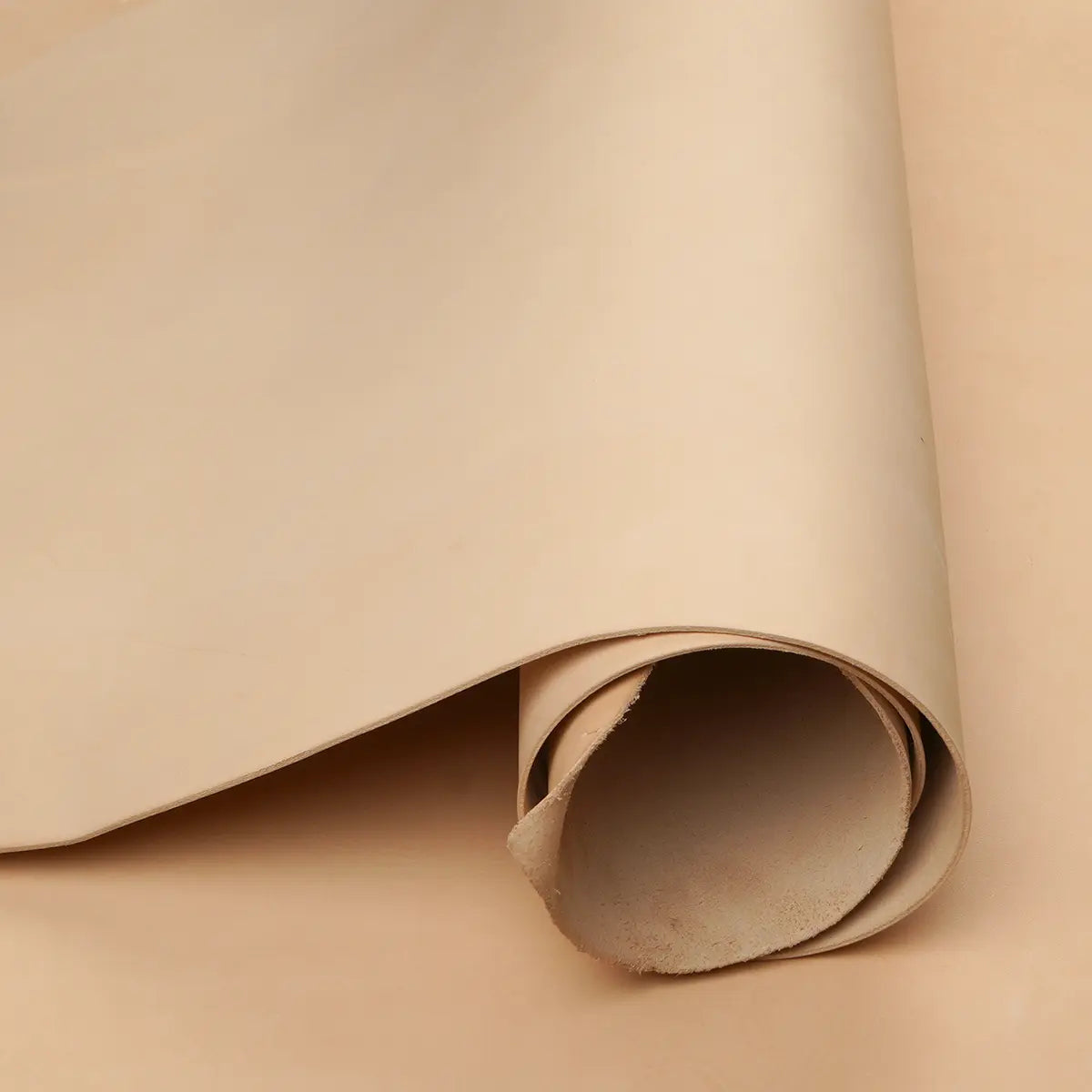 European Natural Vegetable Tanned Leather. 2-3oz to 7-8oz.