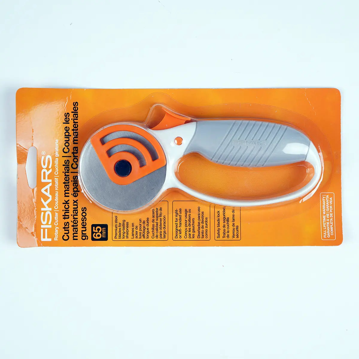 Fiskars Thread Cutter Fiskars Rotary Cutters 65mm – Leatherado Leather Supply