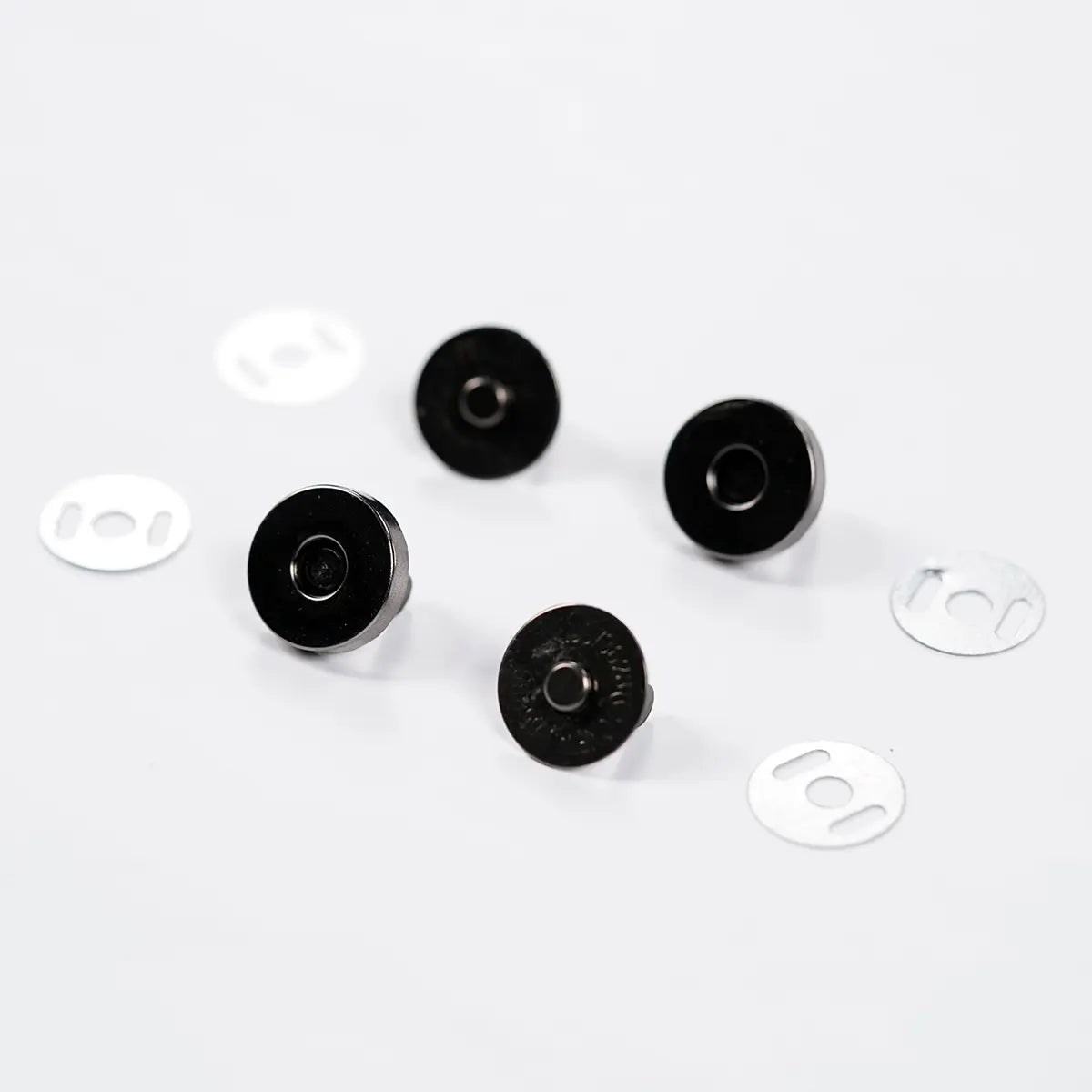 Gunmetal Round Magnetic Snap 14mm 2 Pack