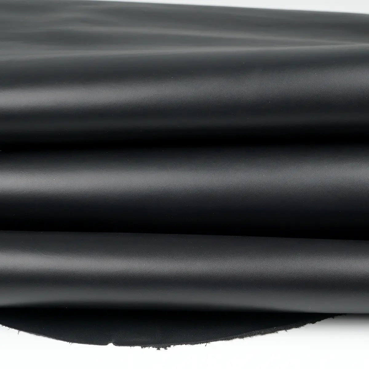 Horween Essex Leather Black 4-5oz.