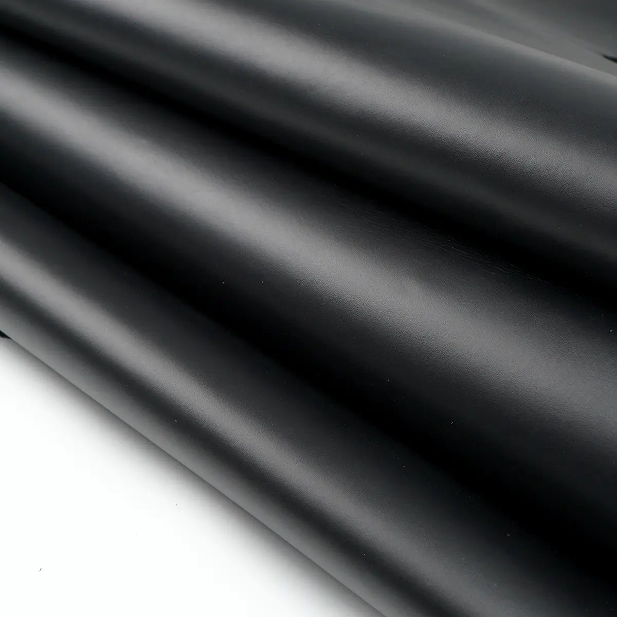 Horween Essex Leather Black 4-5oz.