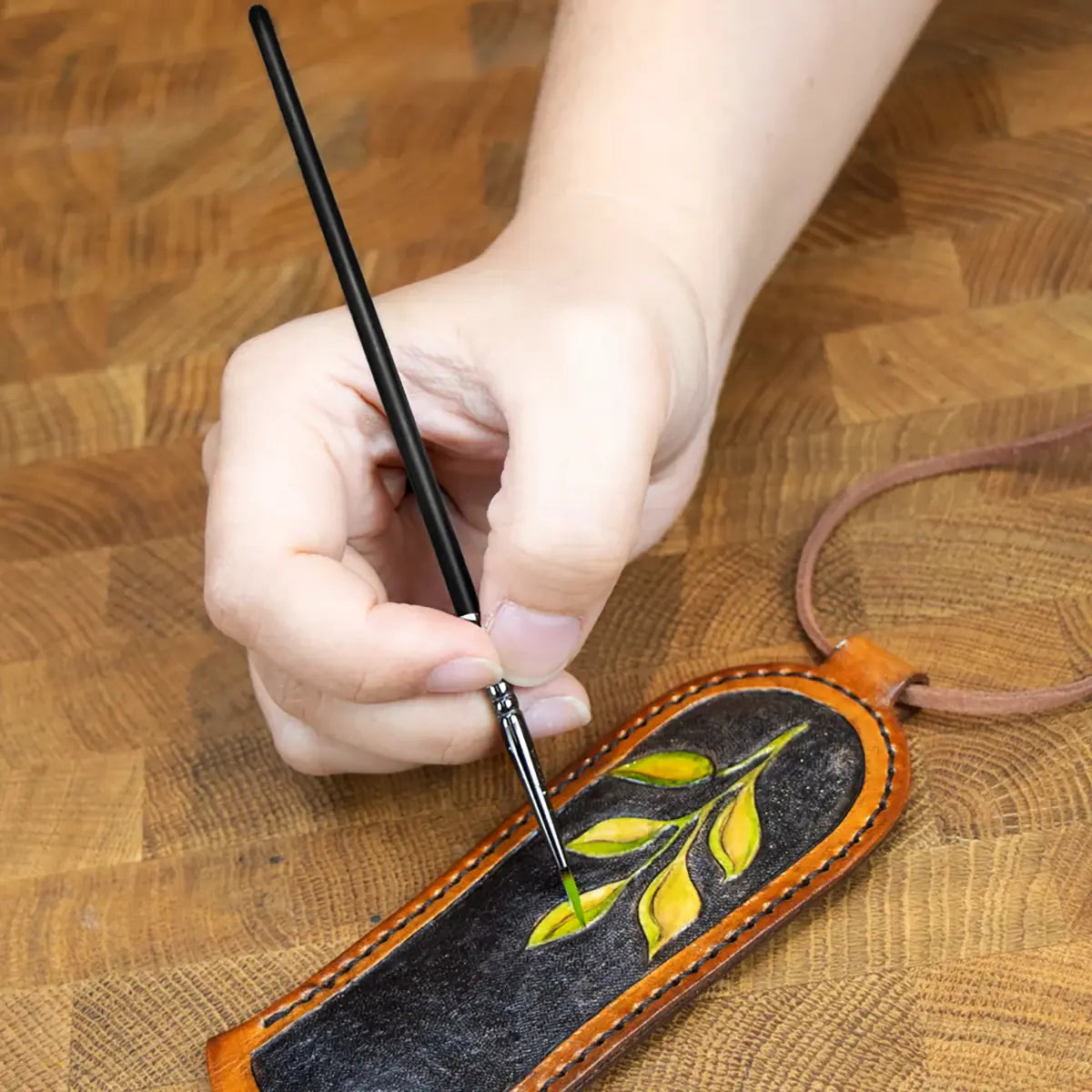Fine Paint Brush Sets for Leathercraft Painting.