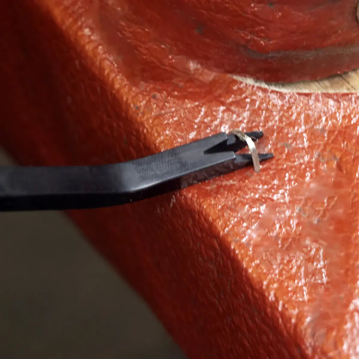 Heavy Duty Staple and Tack Remover.
