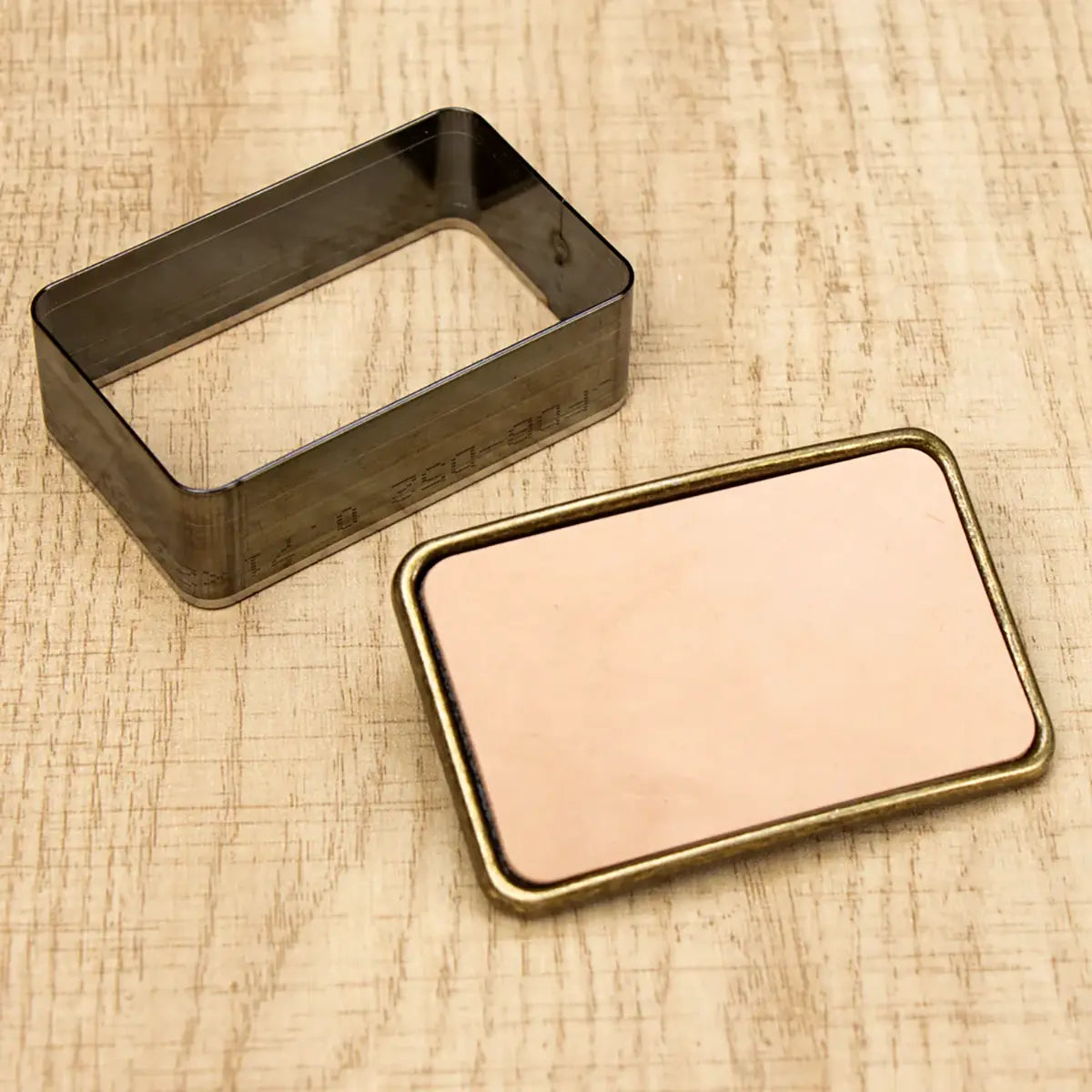 Inlay Buckle Blank Cutting Die.