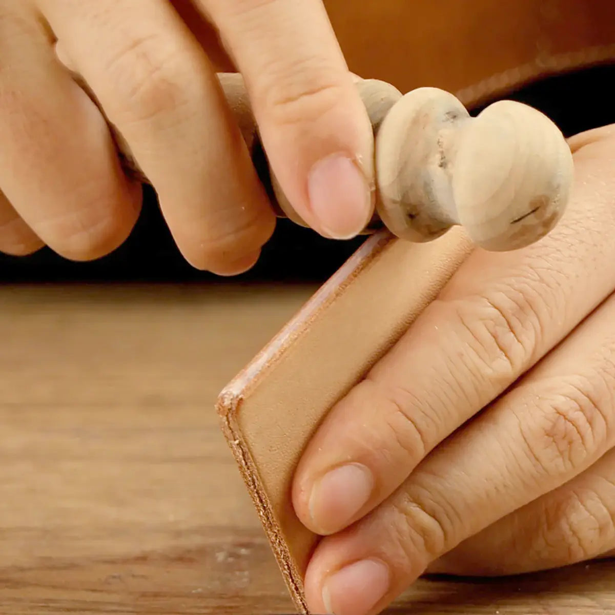 Ivan Multi-Size Leather Edge Slicker.