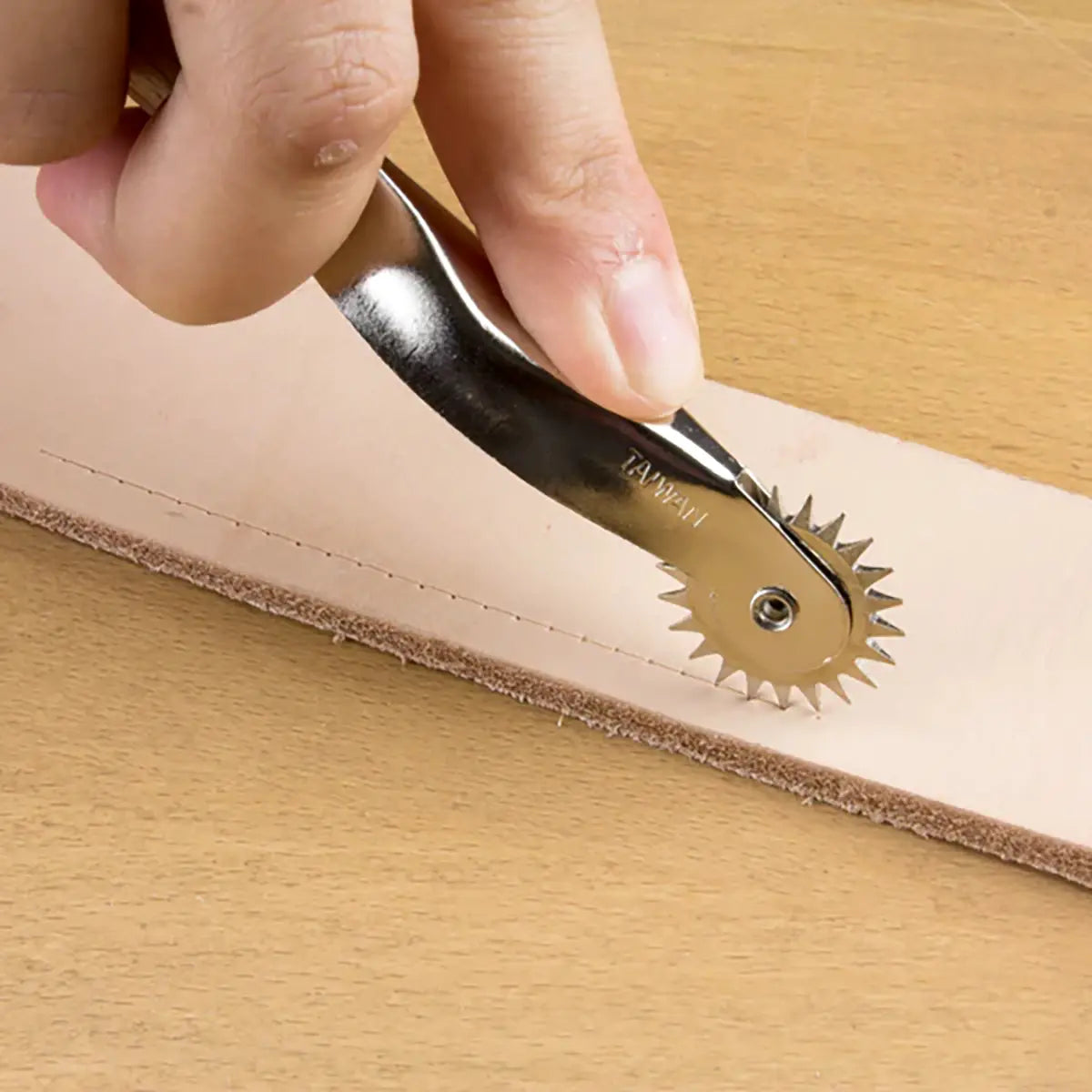 Ivan Overstitch Spacer, 3mm Stitch Spacing.