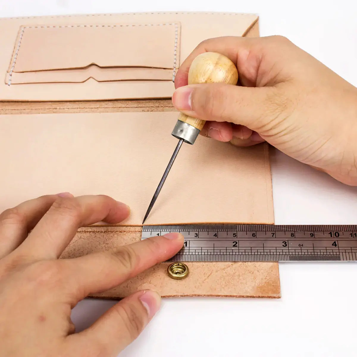 Ivan Scratch Awl for Leathercraft.