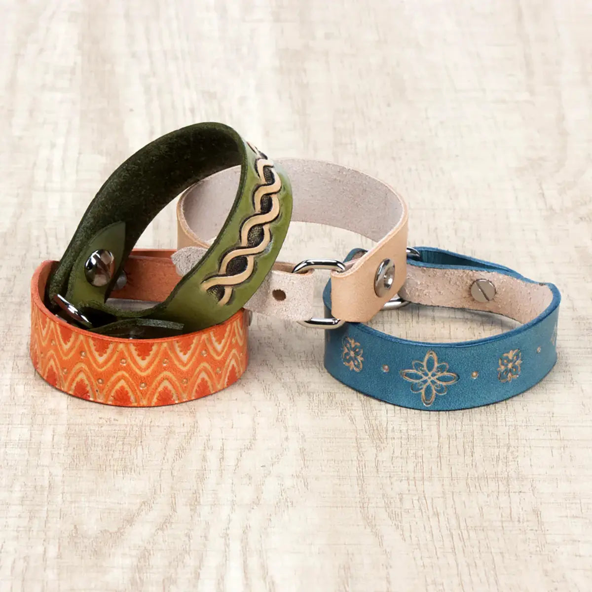 MakerAid Ali Leather Bracelet Kit - 2 Pack.